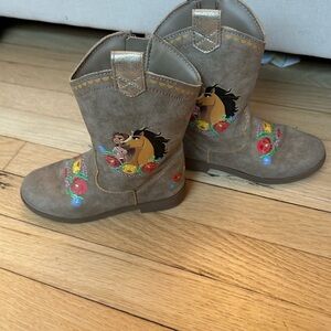 Girl cowboy boots